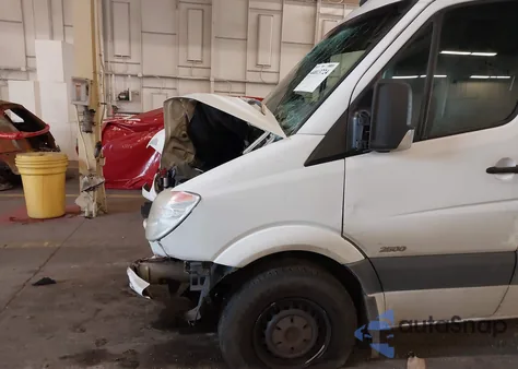 2013 Mercedes-Benz Sprinter 2500 High Roof from USA, damaged, VIN WD3PE8CC1D5781456